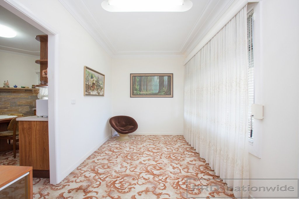55 Beresford Ave  BERESFIELD 11