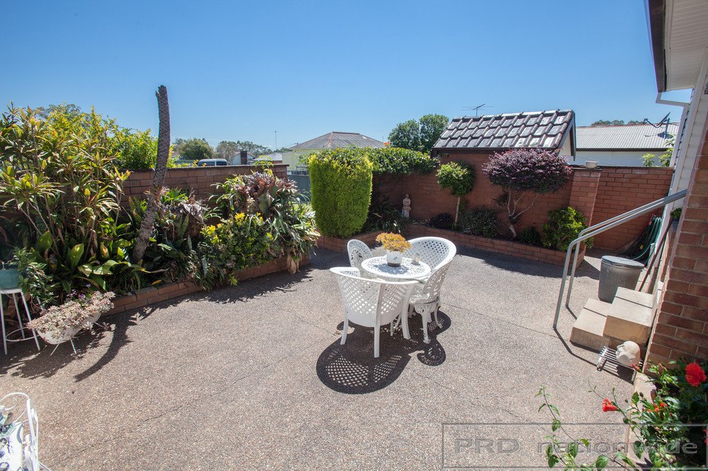 55 Beresford Ave  BERESFIELD 15