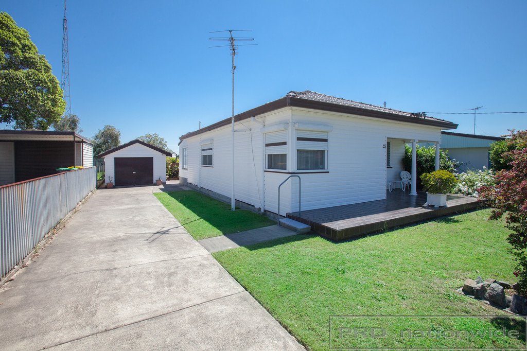 55 Beresford Ave  BERESFIELD 21