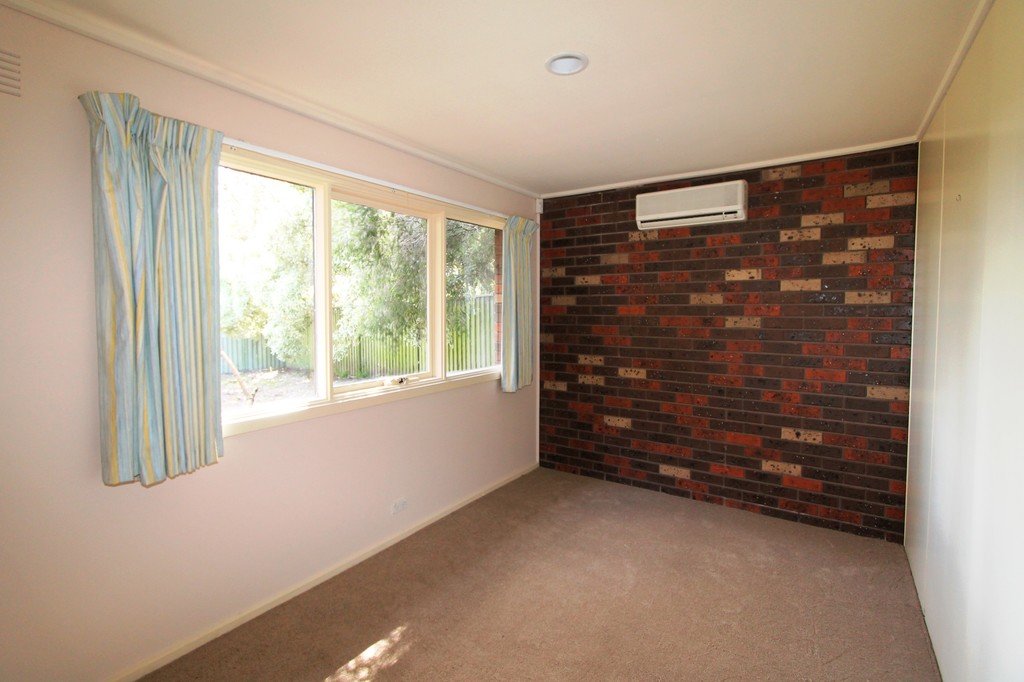 55 Boundary Road BROWN HILL 8