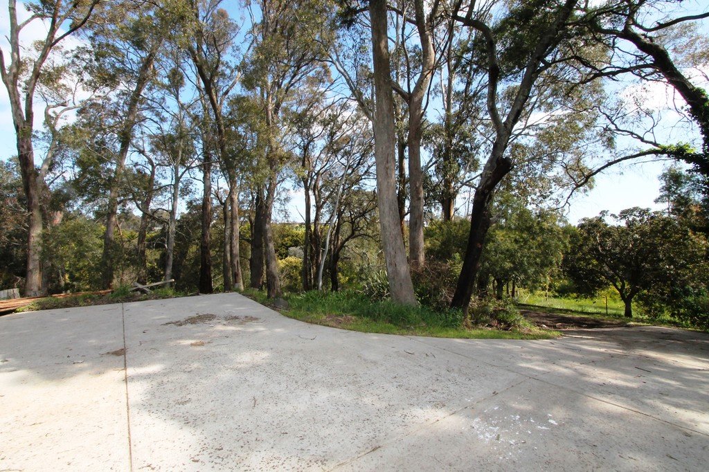 55 Boundary Road BROWN HILL 12