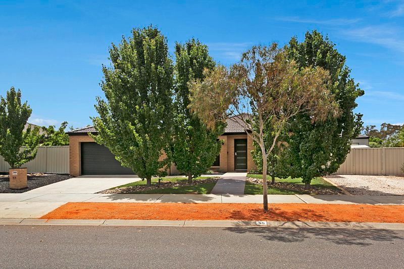 55 Brentwood Boulevard STRATHFIELDSAYE 11