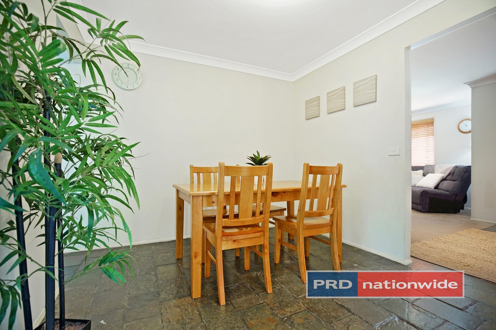 55 Candlebark Circuit GLENMORE PARK 9