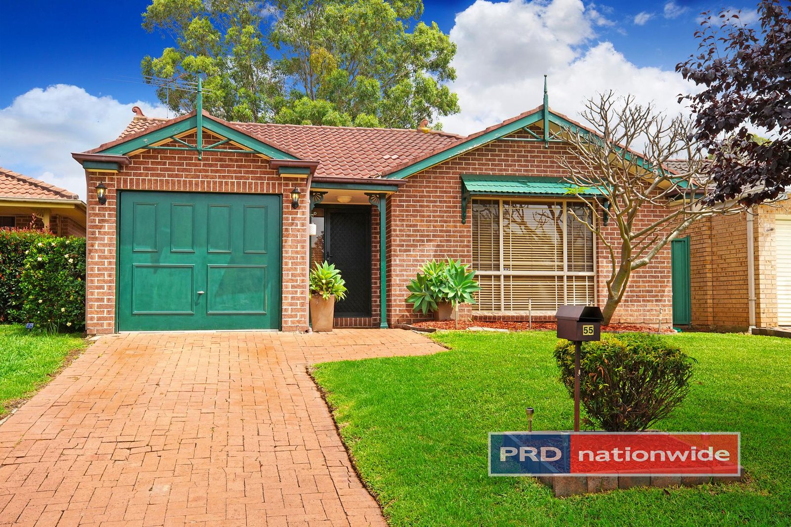 55 Candlebark Circuit GLENMORE PARK 13