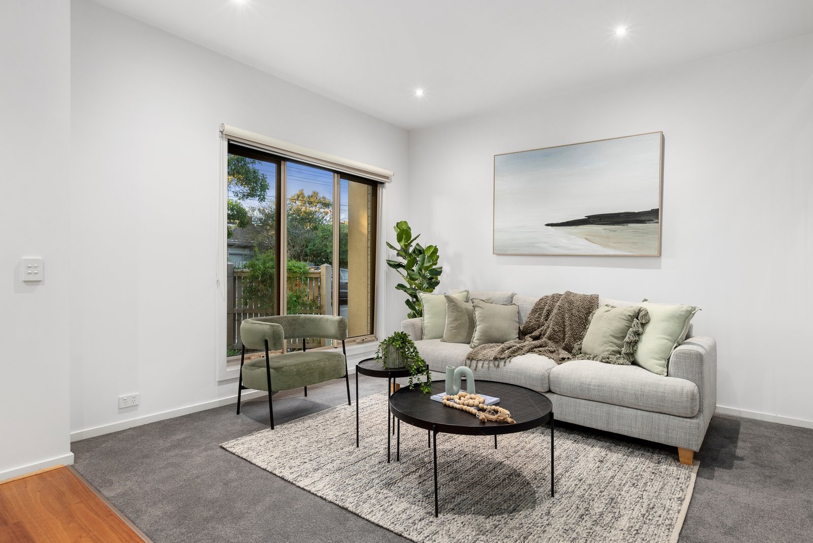 Gallery: 55 Charming Street