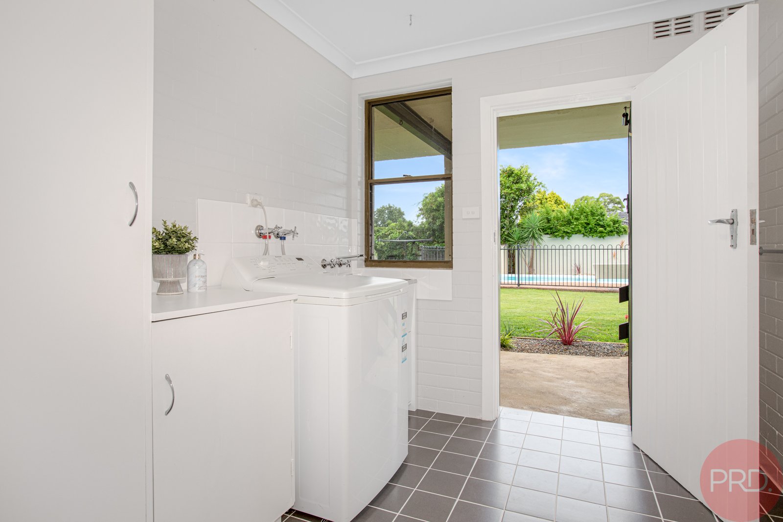 55 Collinson Street TENAMBIT 23