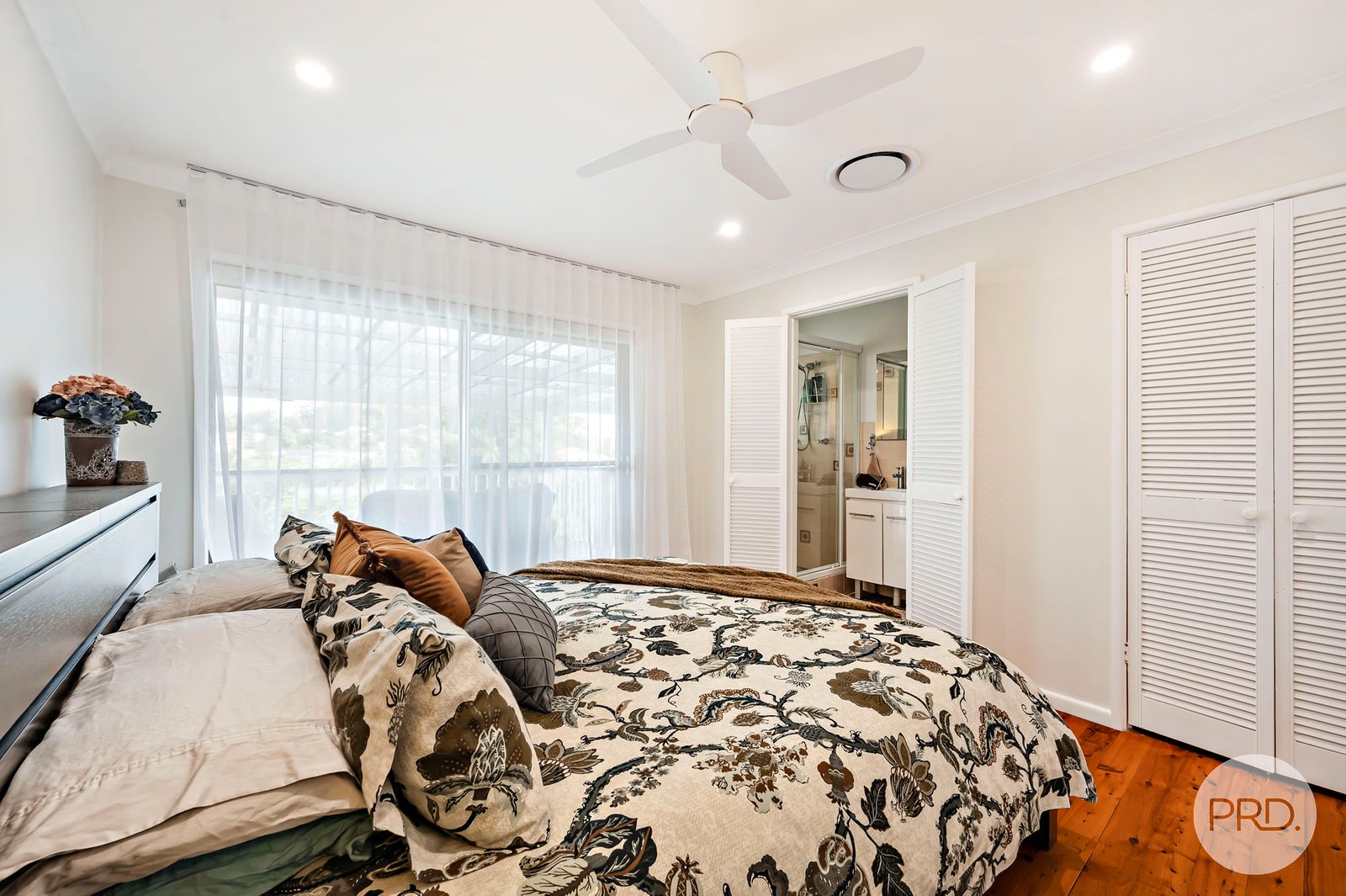 55 Corrie Parade CORLETTE 17