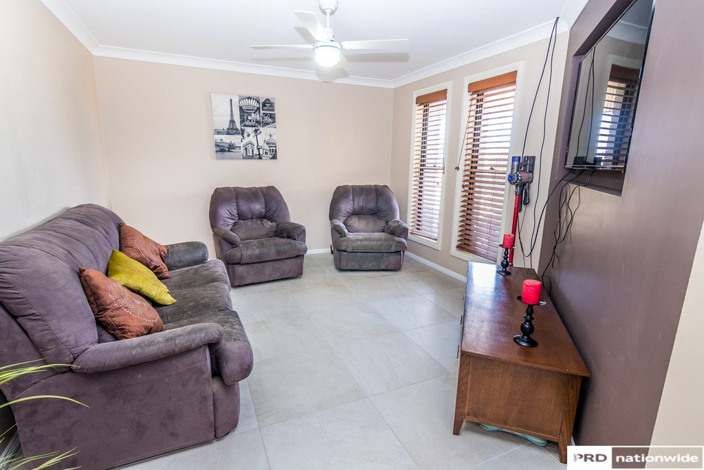 55 Cunningham Street TAMWORTH 4