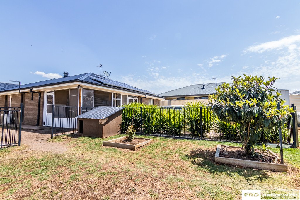 55 Cunningham Street TAMWORTH 23