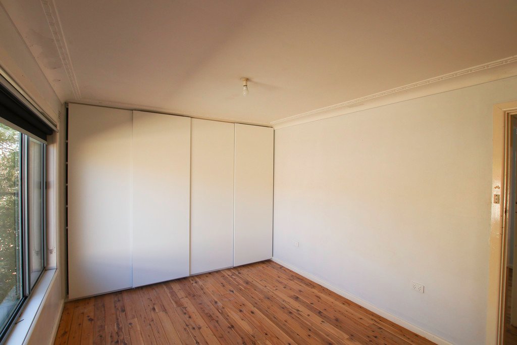 55 Dalhunty Street TUMUT 16