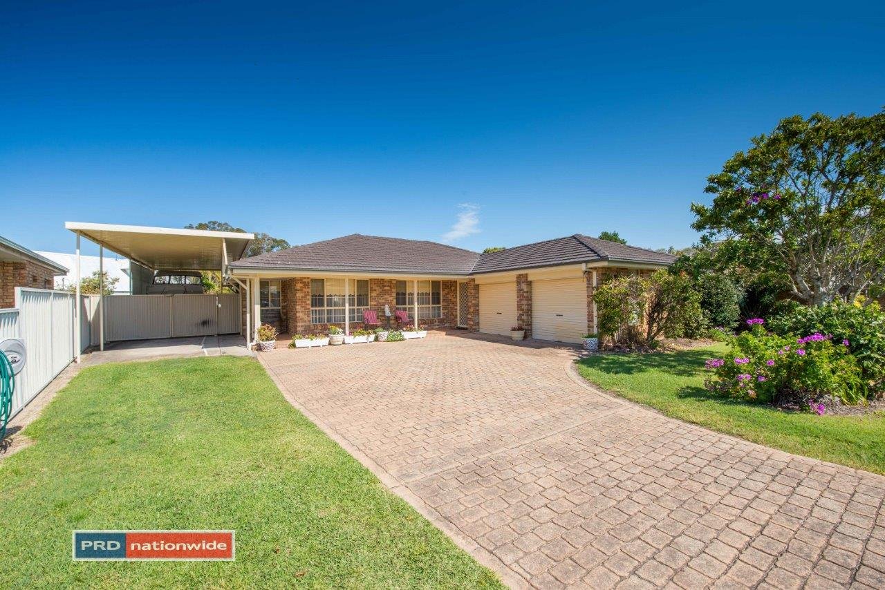55 Diemars Road SALAMANDER BAY 1