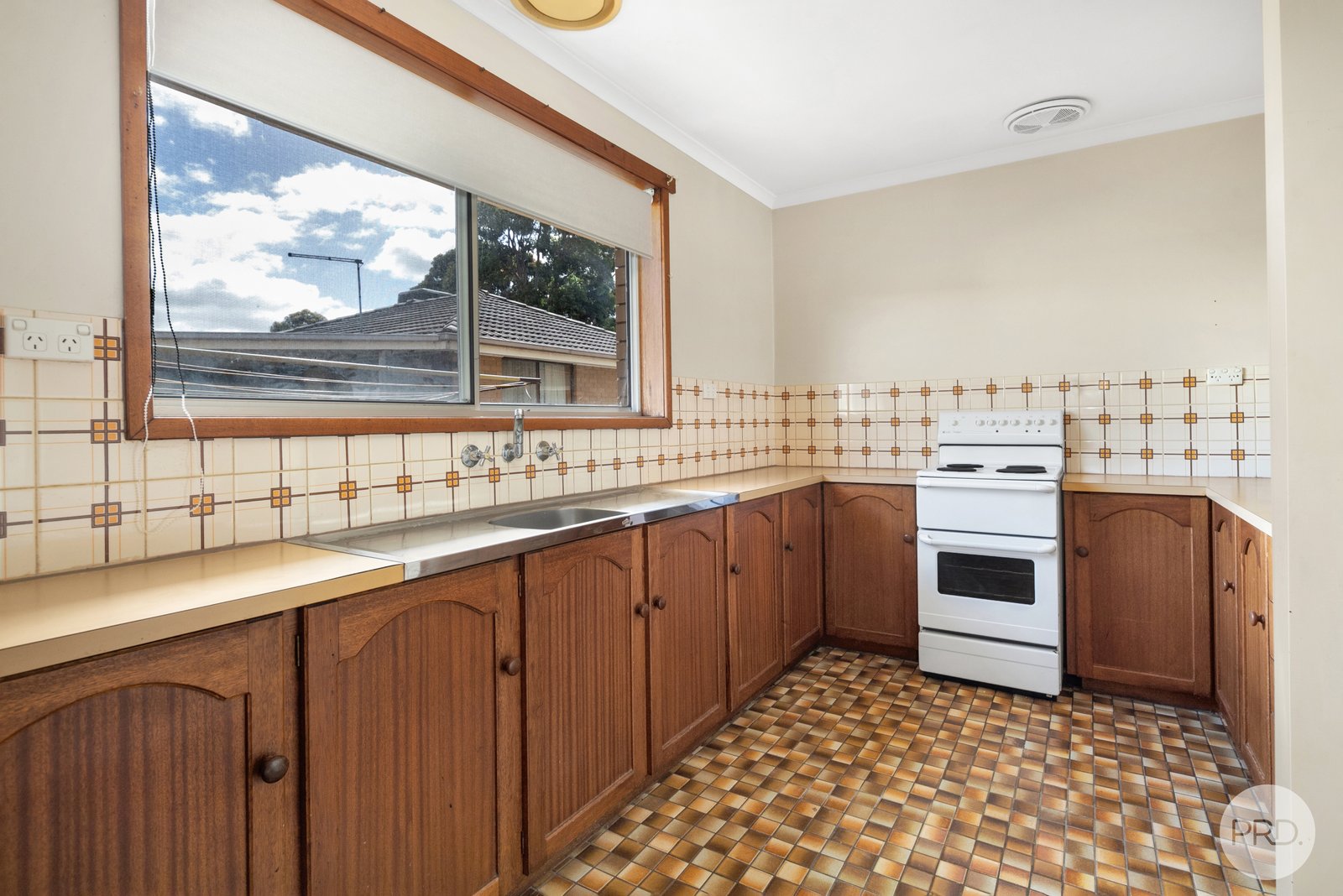 5/5 Dover Street WENDOUREE 3