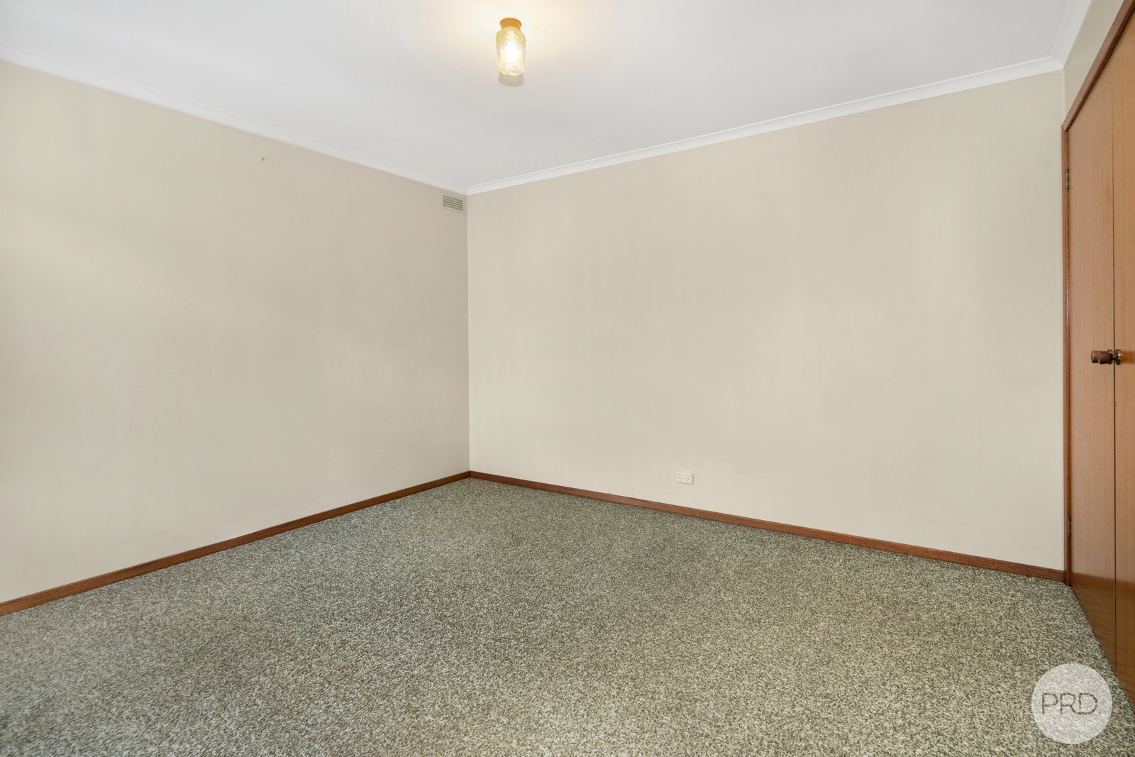 5/5 Dover Street WENDOUREE 4