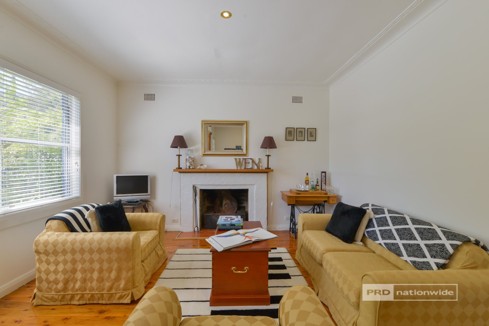 55 Dowell Avenue TAMWORTH 5