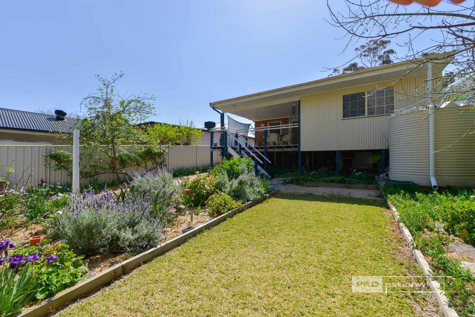 55 Dowell Avenue TAMWORTH 26