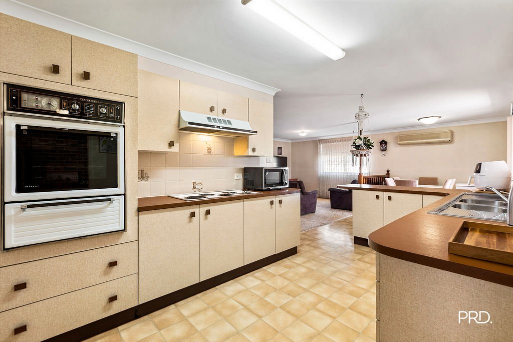 55 Endeavour Avenue ST CLAIR 12