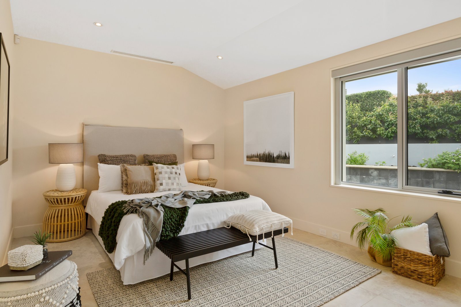 55 Esplanade  MARGATE 15