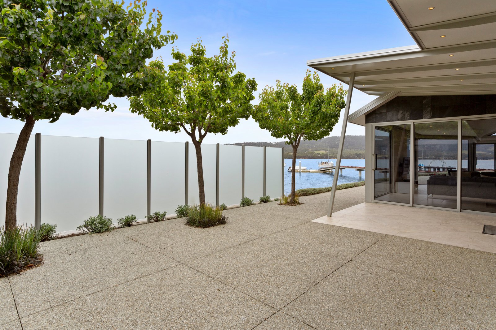 55 Esplanade  MARGATE 24