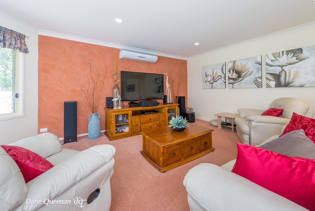 55 Essington Way ANNA BAY 4