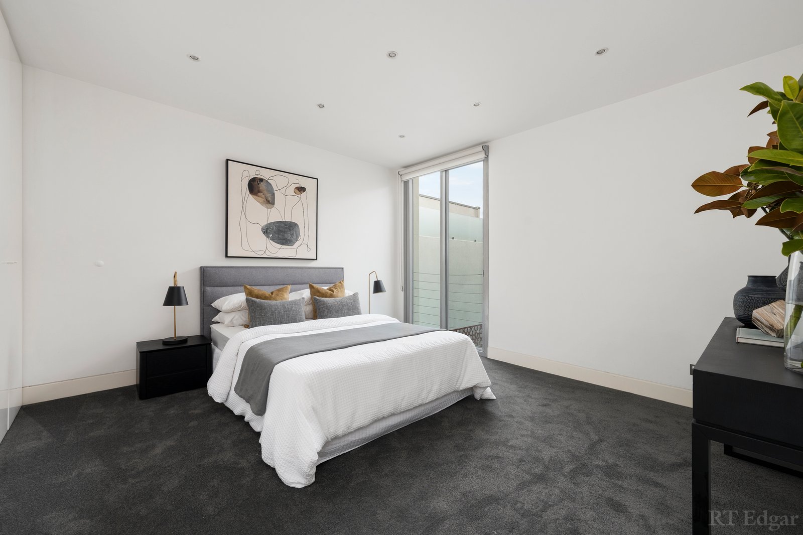 Real Estate and Property in 55 Fairbairn Road, Toorak, VIC