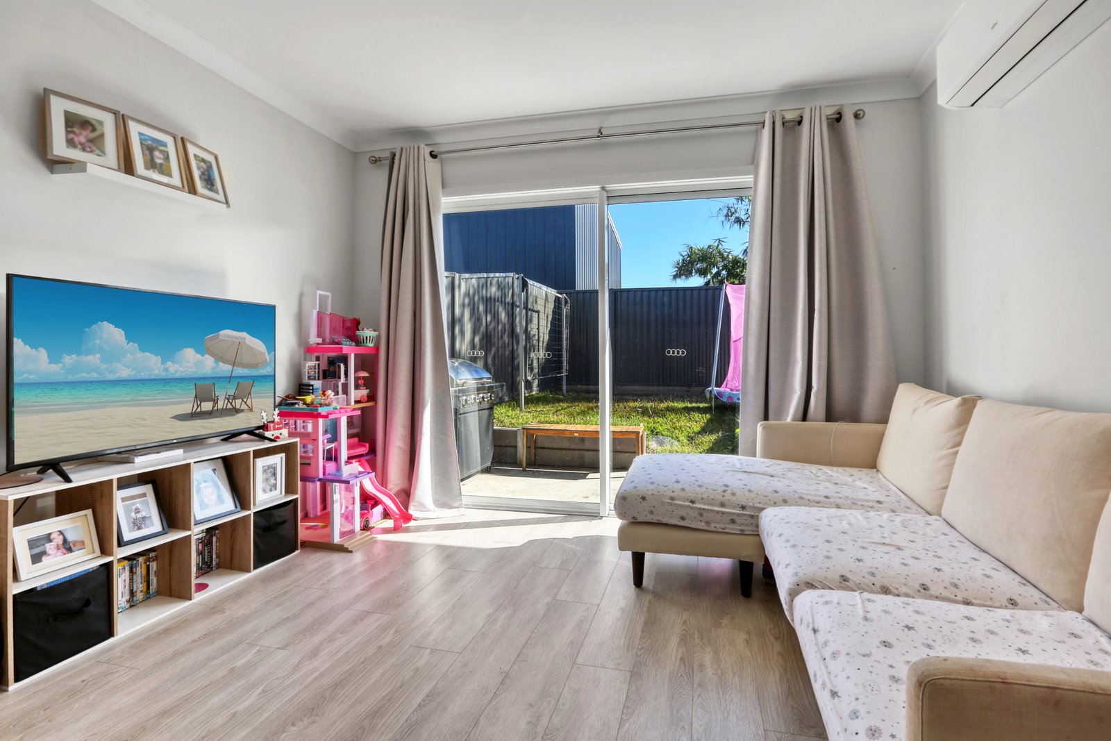 55 Farmgate Crescent CALDERWOOD 13