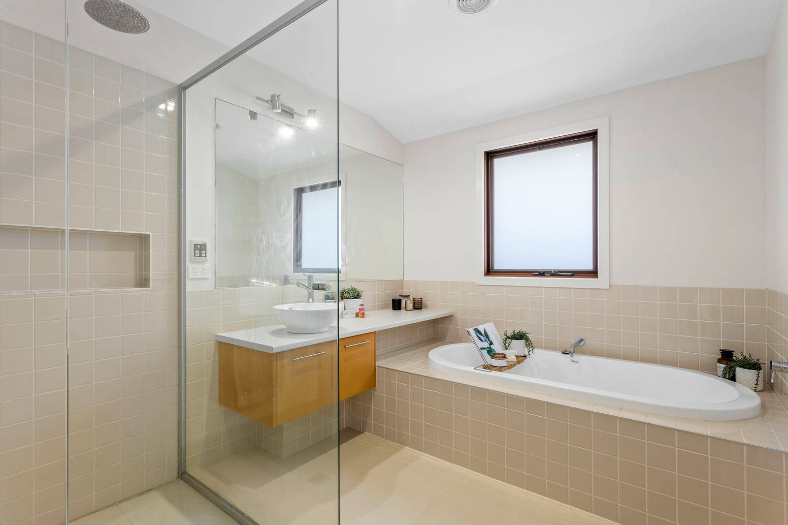 Real Estate and Property in 55 Fourteenth Road, Connewarre, VIC