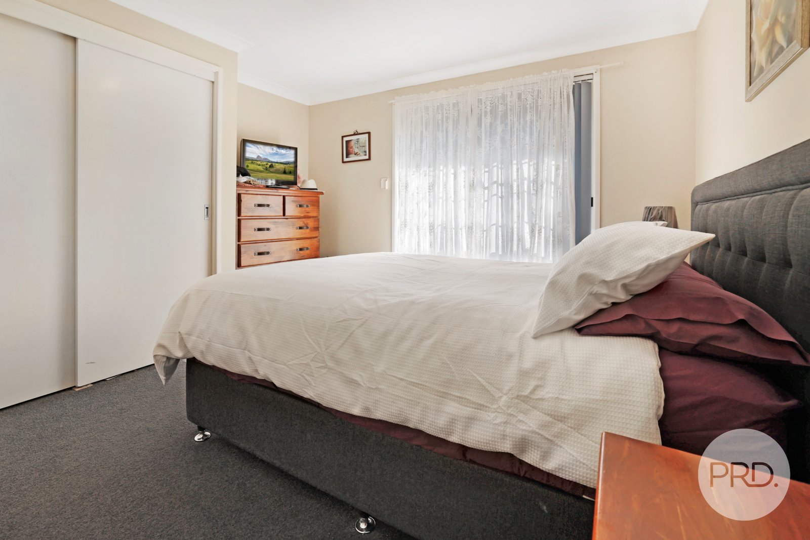 55 Glengarvin Drive TAMWORTH 6