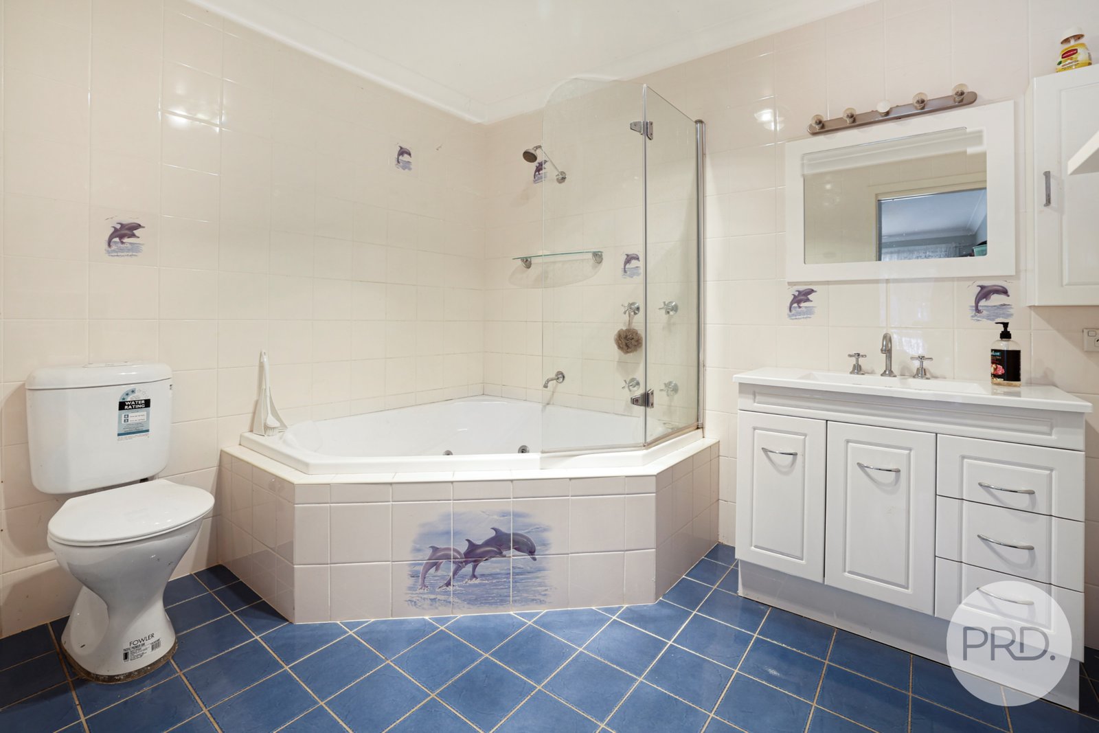 55 Glengarvin Drive TAMWORTH 7