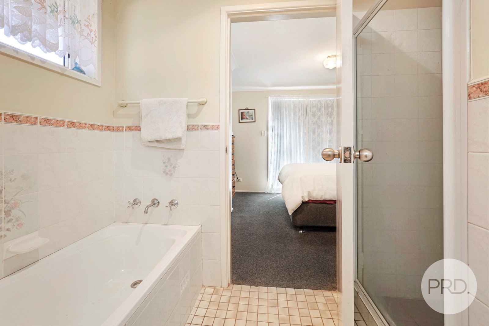 55 Glengarvin Drive TAMWORTH 11