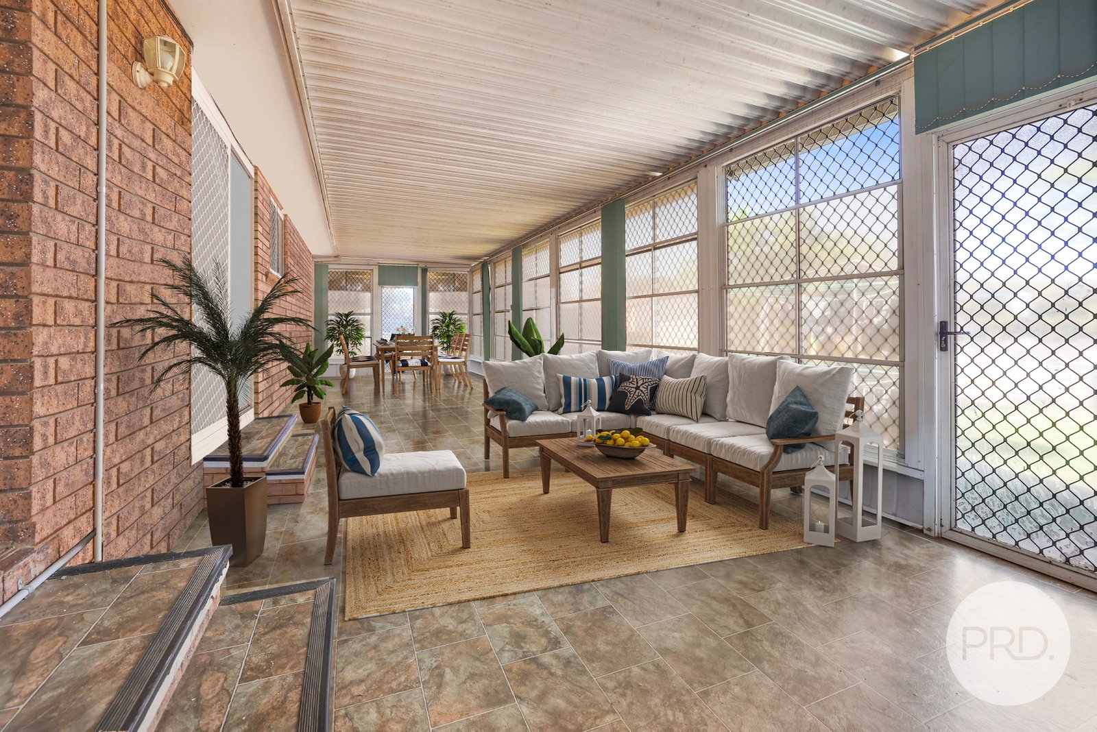 55 Glengarvin Drive TAMWORTH 15