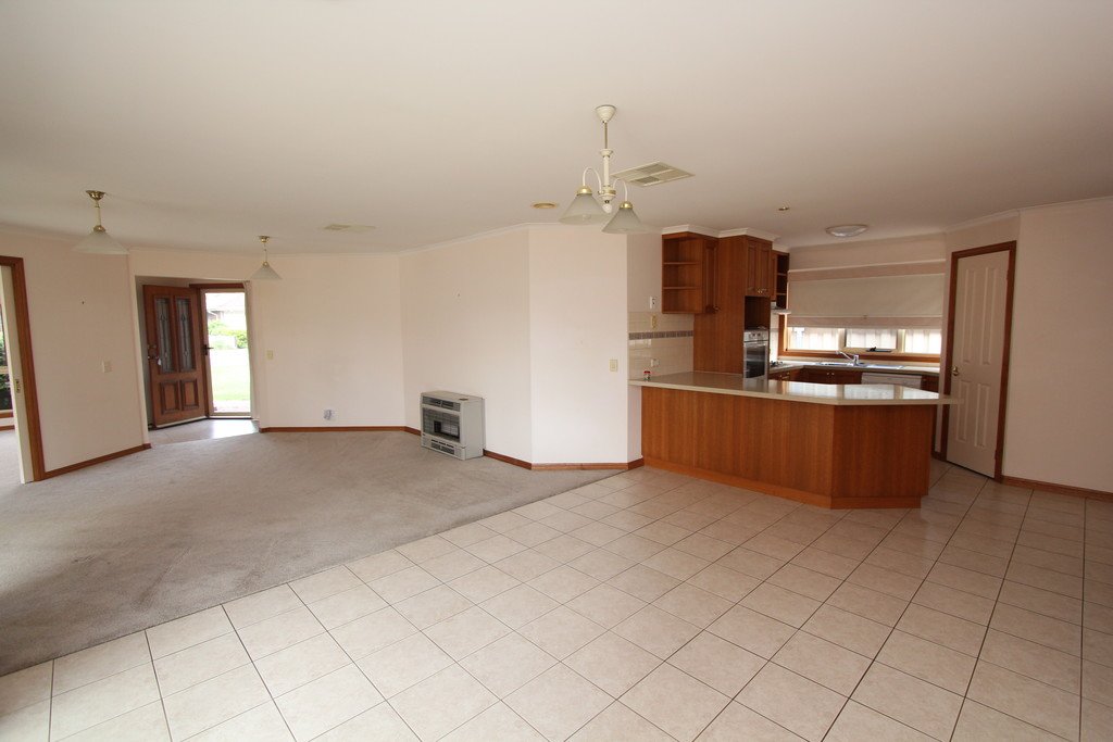 55 Grandview Grove WENDOUREE 3