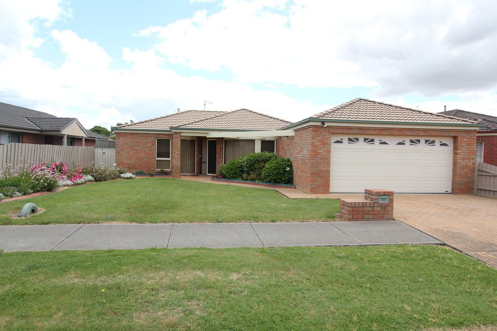 55 Grandview Grove WENDOUREE 14