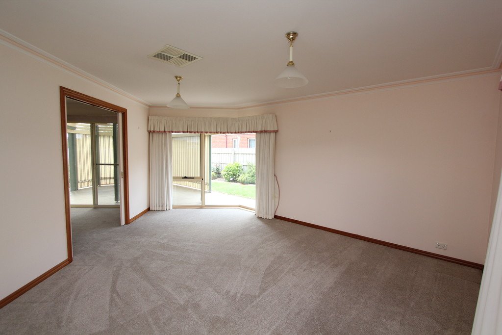 55 Grandview Grove WENDOUREE 11