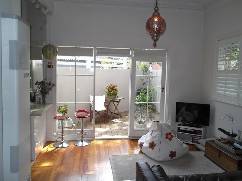 Gallery: 55 Greig Street