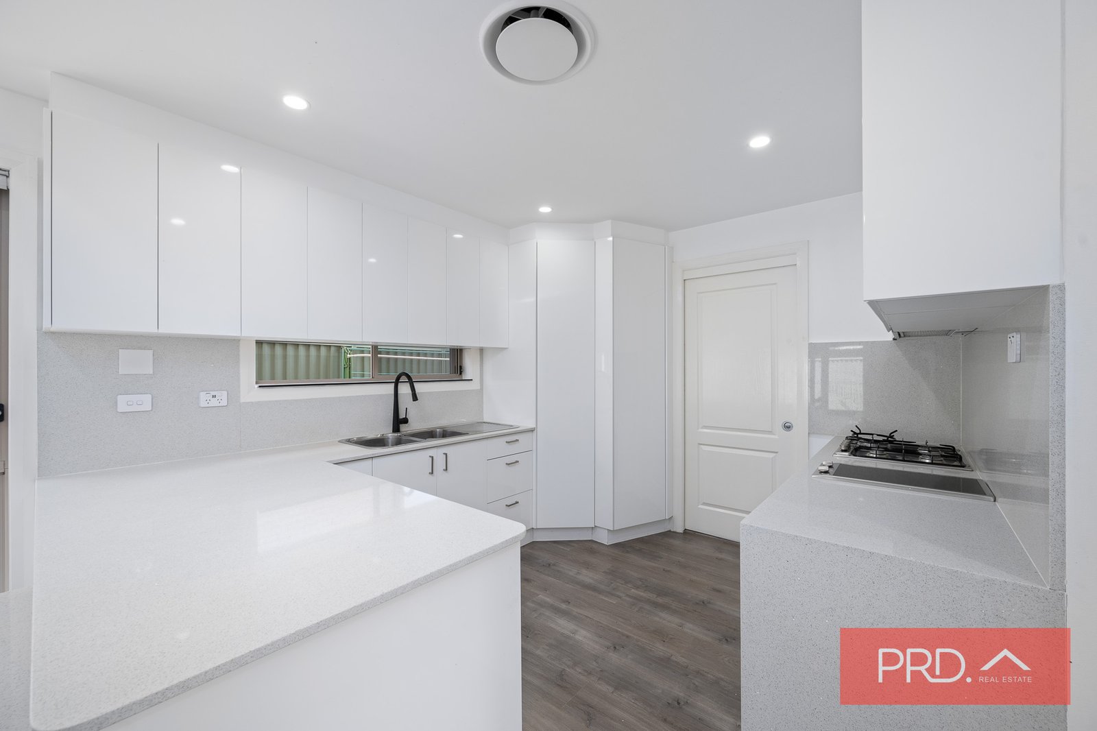 55 Hill Road LURNEA 6