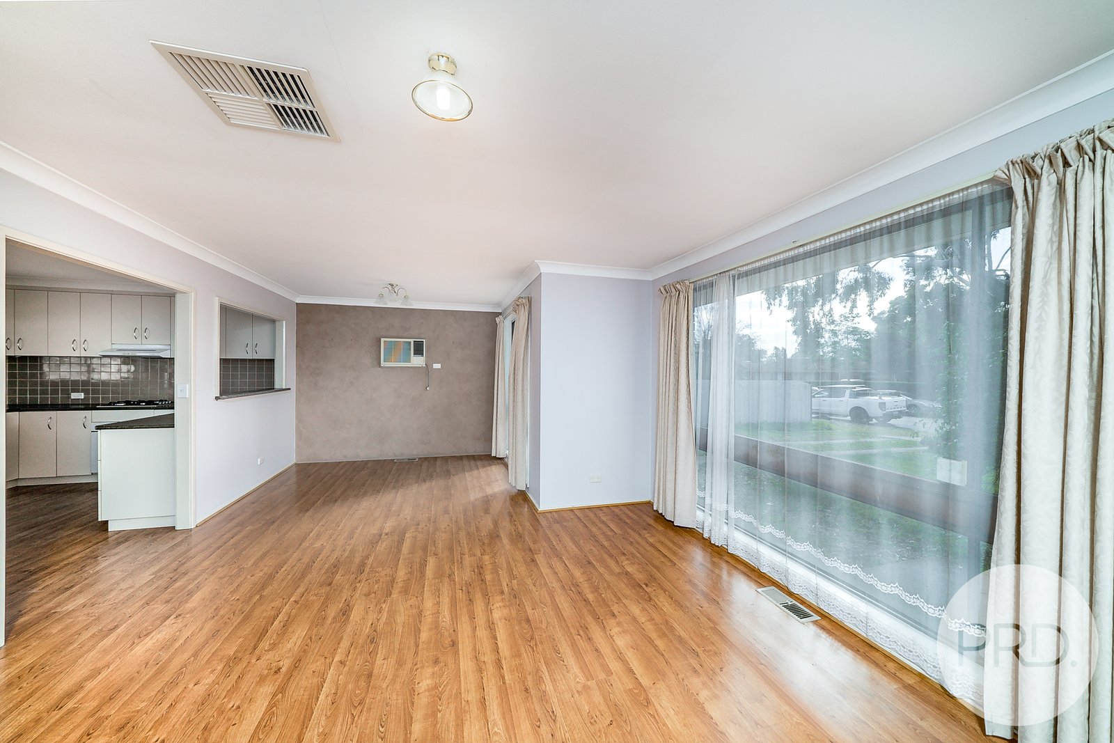 55 Jasmin Crescent LAKE ALBERT 3