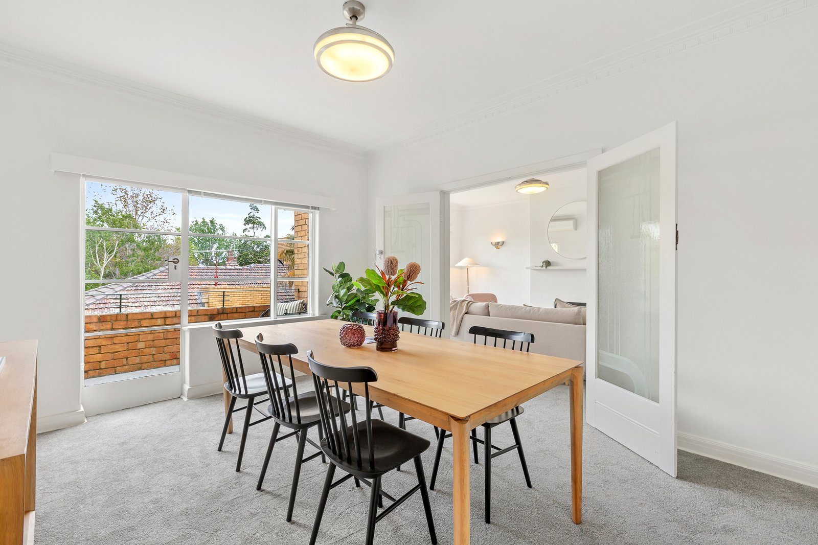 Gallery: 5/5 Jessamine Avenue