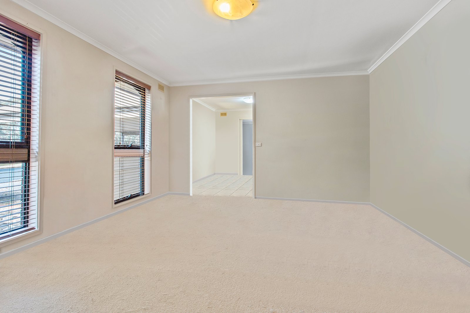55 Jobs Gully Road EAGLEHAWK 3