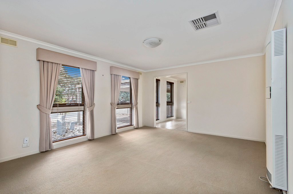 55 Jobs Gully Road EAGLEHAWK 2