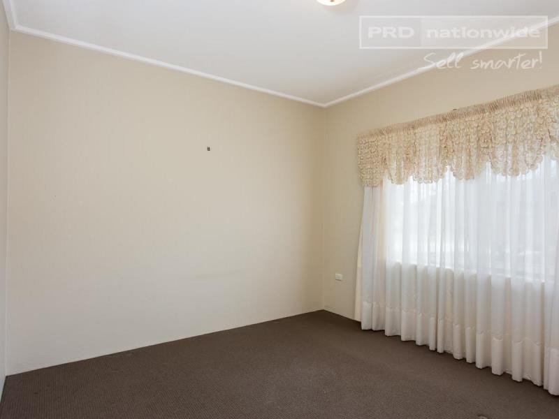 5/5 Karen Street TOLLAND 6