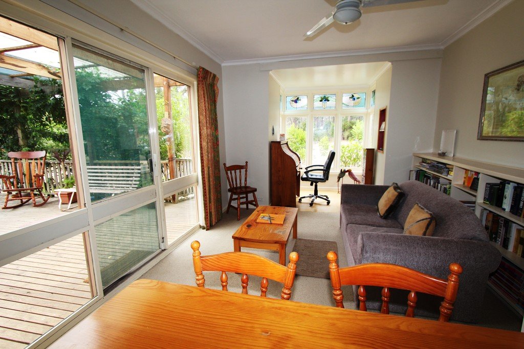 55 Laurence Drive SNAKE VALLEY 9