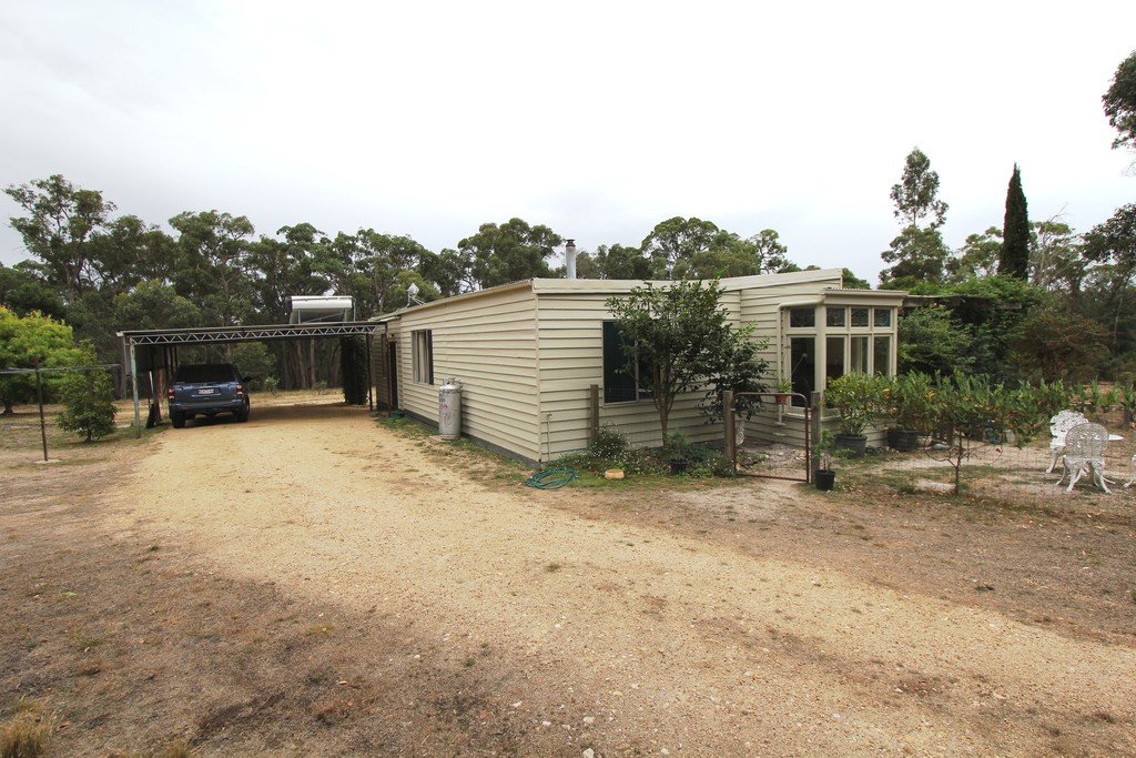 55 Laurence Drive SNAKE VALLEY 11