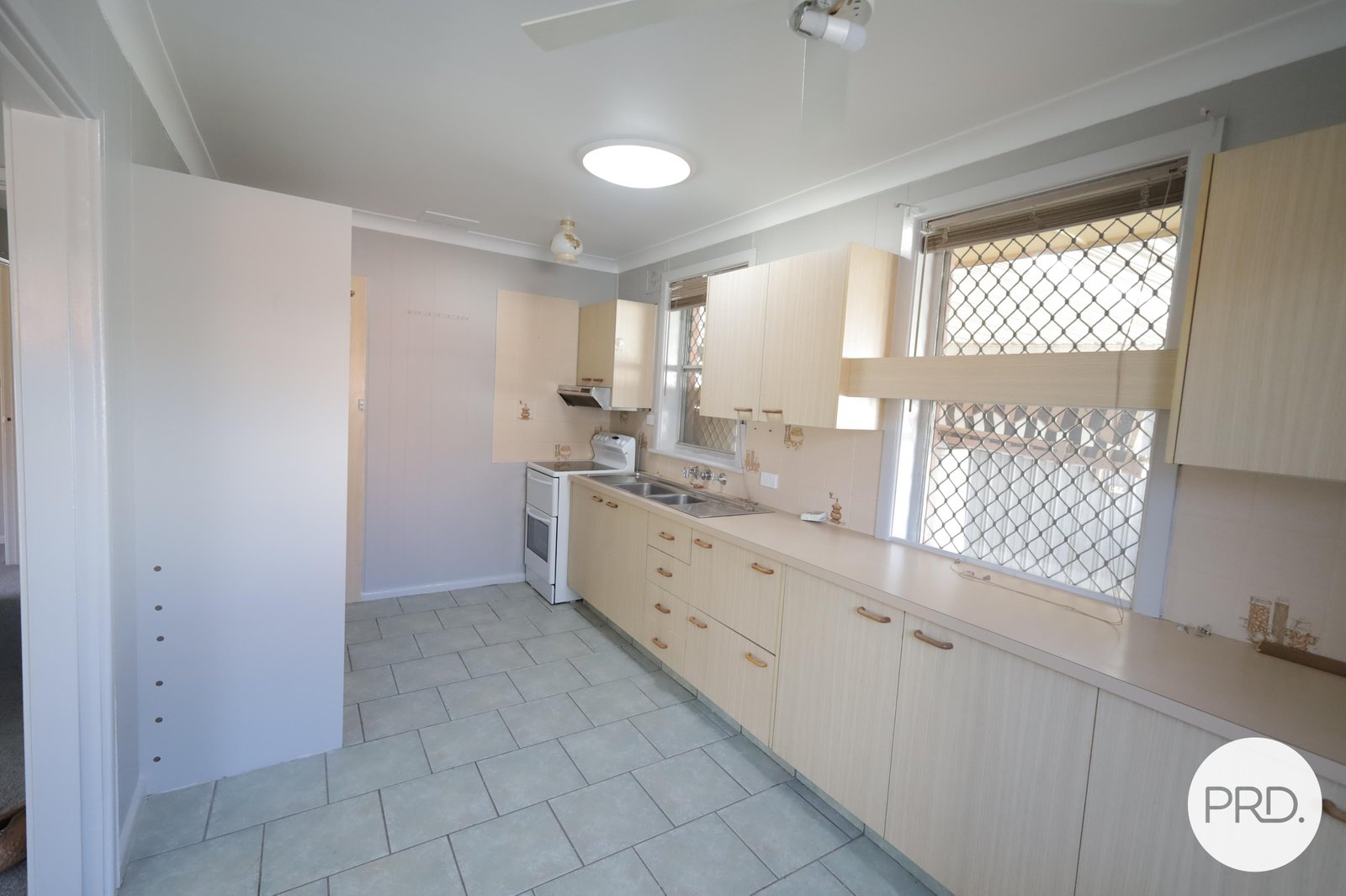 55 Leura Road ORANGE 2