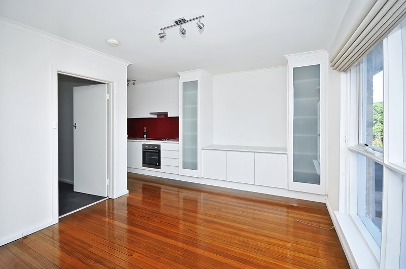 Gallery: 5/5 Lord Street