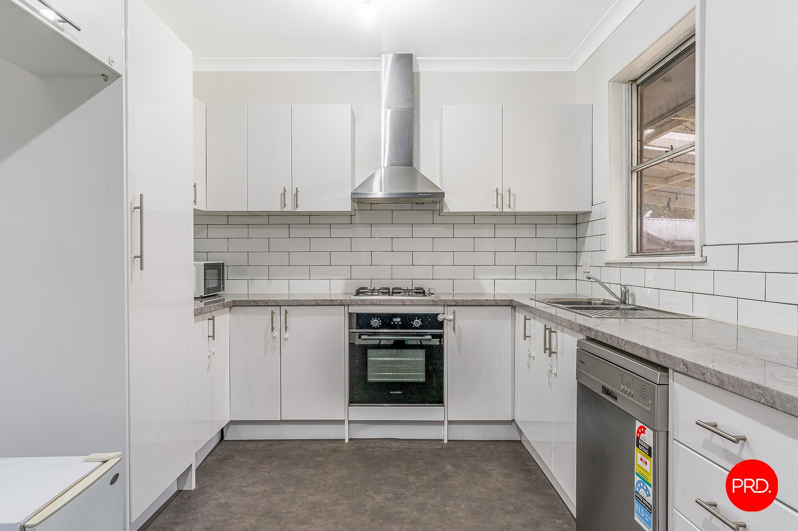 55 Mackenzie Street W  GOLDEN SQUARE 4