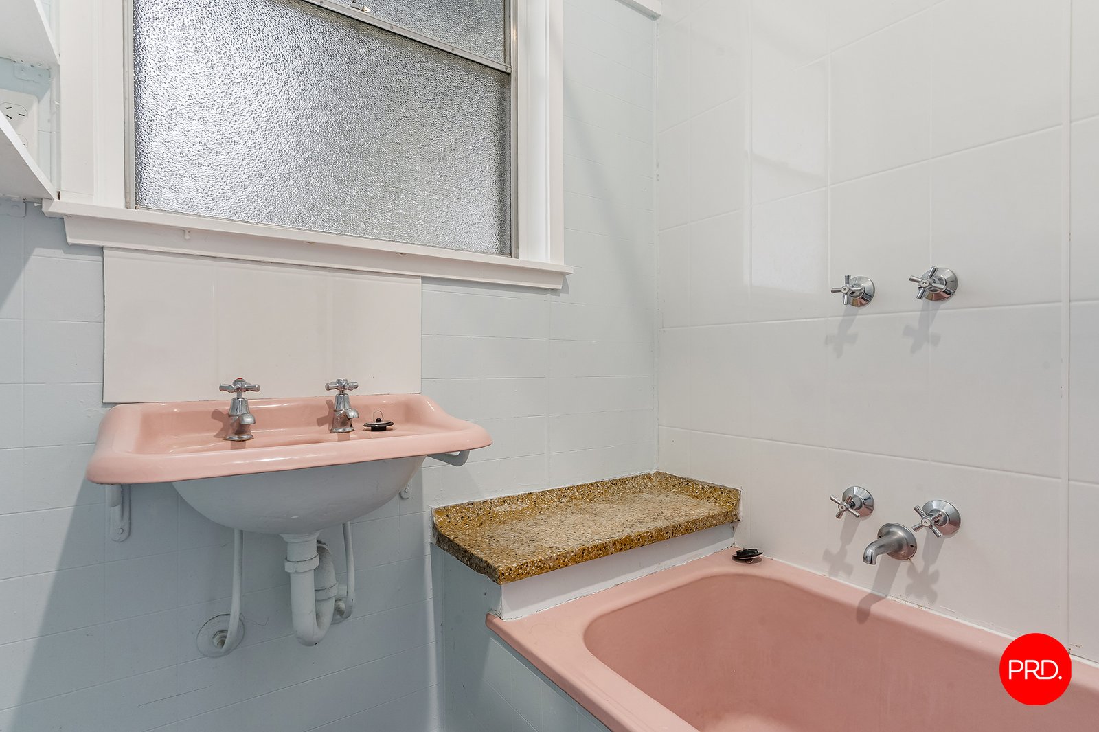 55 Mackenzie Street W  GOLDEN SQUARE 8