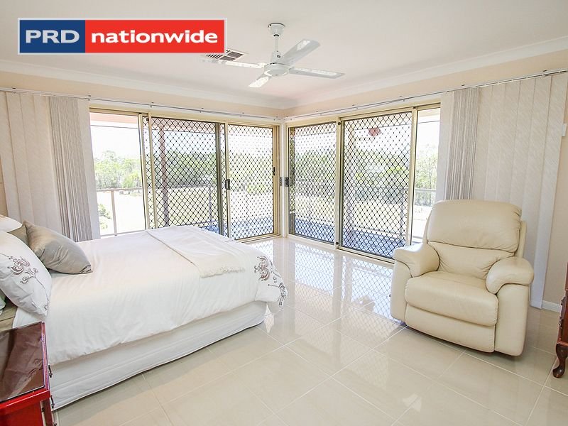 55 Maddever Road BOORAL 17