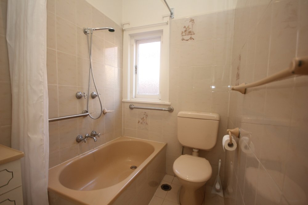 55 Main Street EARLWOOD 6