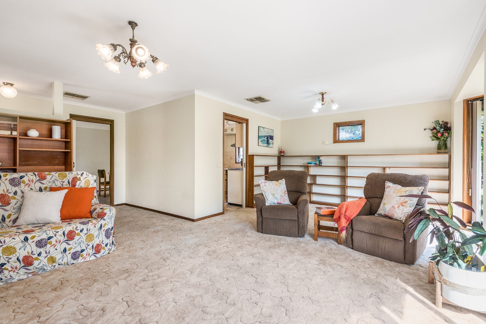 Gallery: 55 Meadowvale Drive