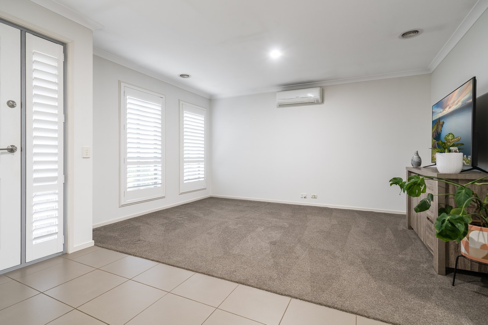Gallery: 55 Moreillon Boulevard